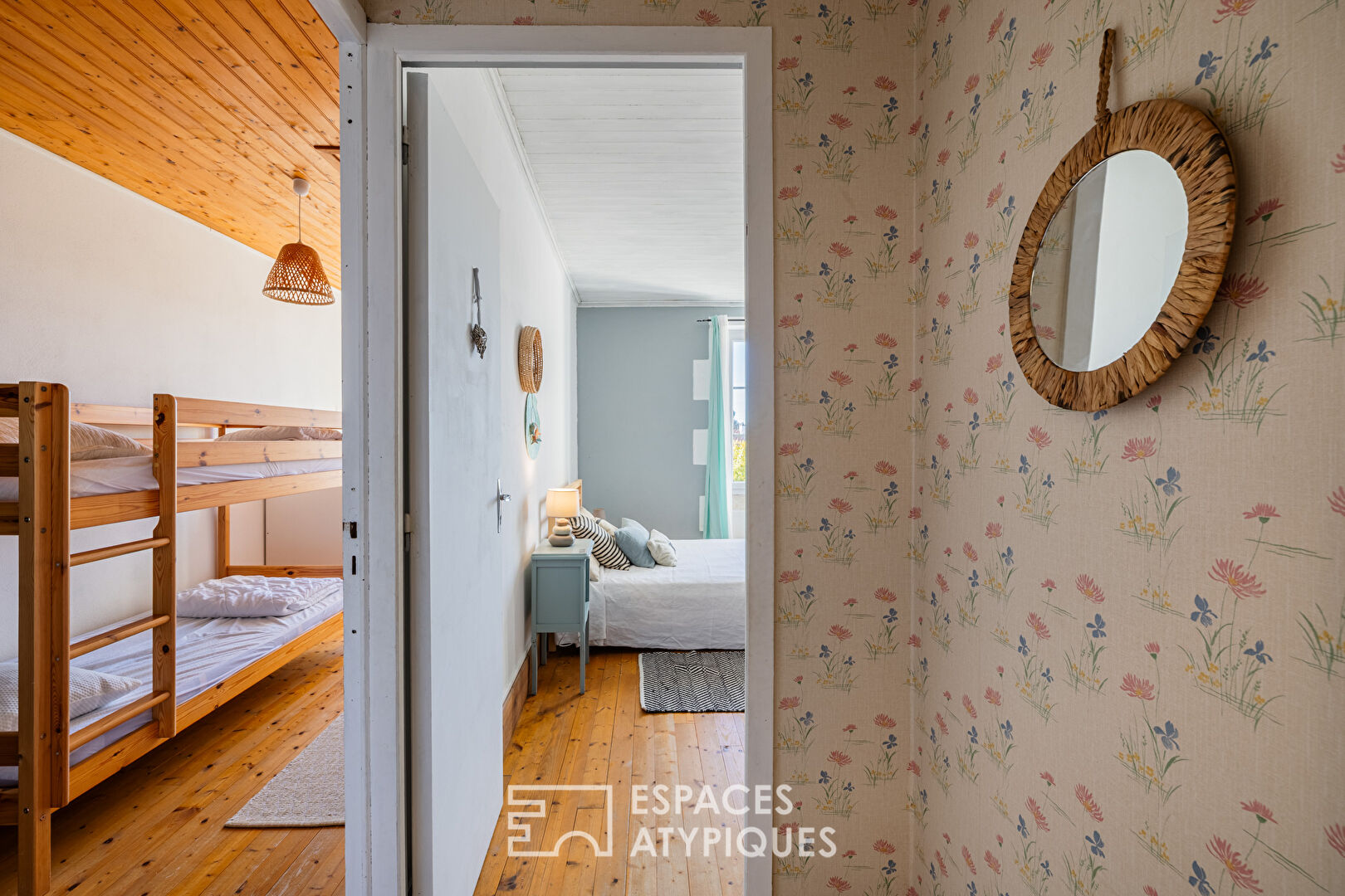 Authentique maison de village en pierre au charme d’antan