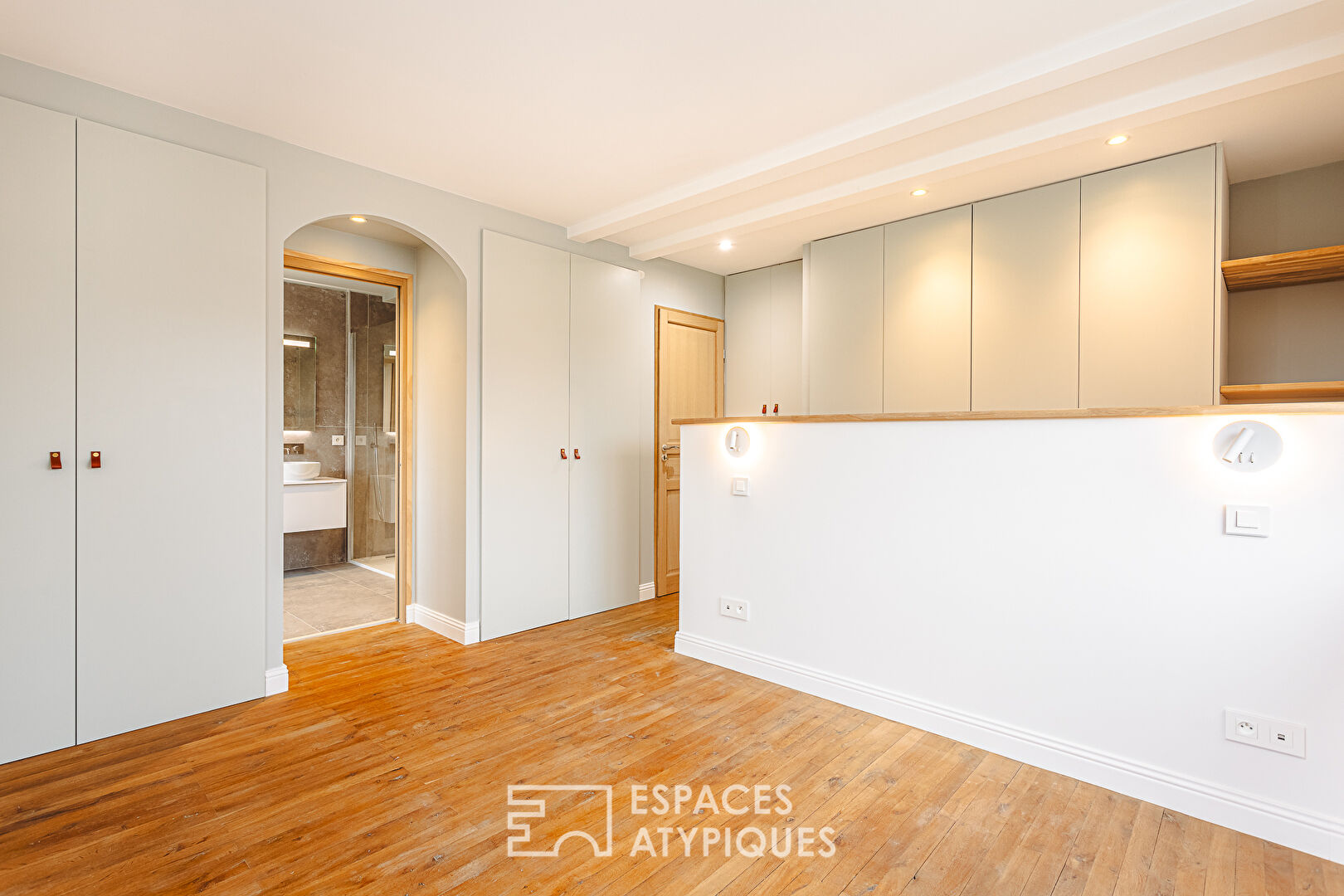 Maison familiale et son cabinet libéral à La Genette