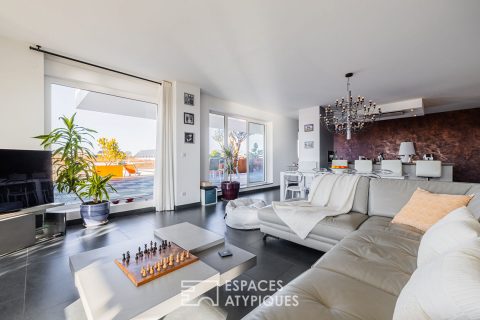 Appartement contemporain avec jardin suspendu sur les toits rochelais