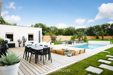 Contemporaine au parc paysagé