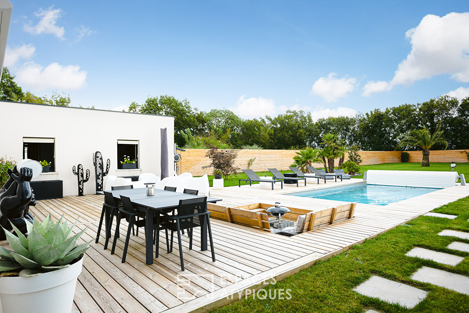 Contemporaine au parc paysagé