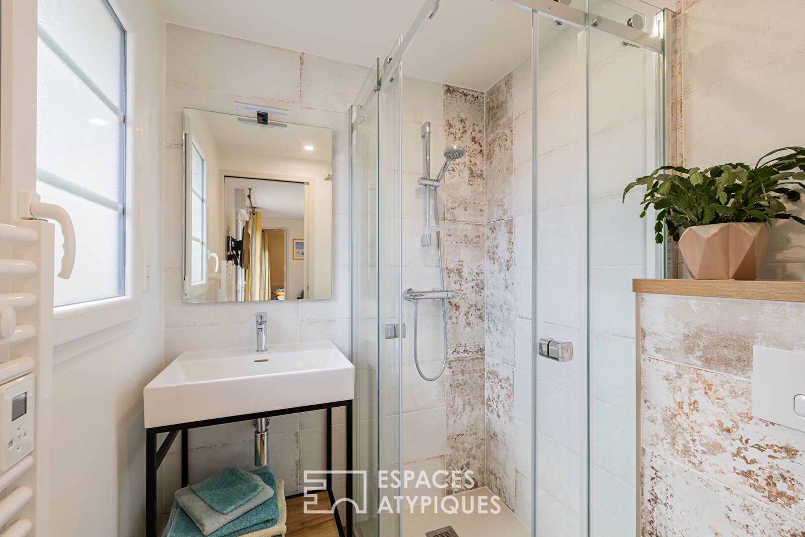 Ancien chai transformé en havre de douceur