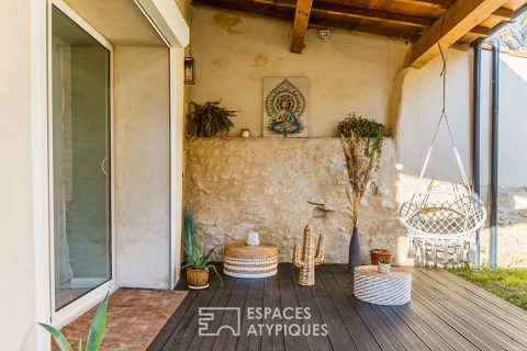 Ancien chai réhabilité alliant volumes et caractère