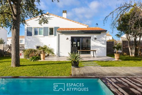 Maison familiale à Lagord dans un écrin de verdure avec piscine