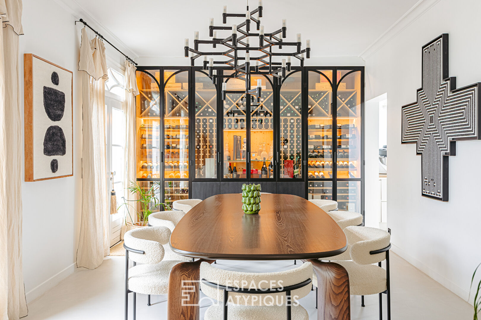 Demeure d&rsquo;exception avec jardin et garage