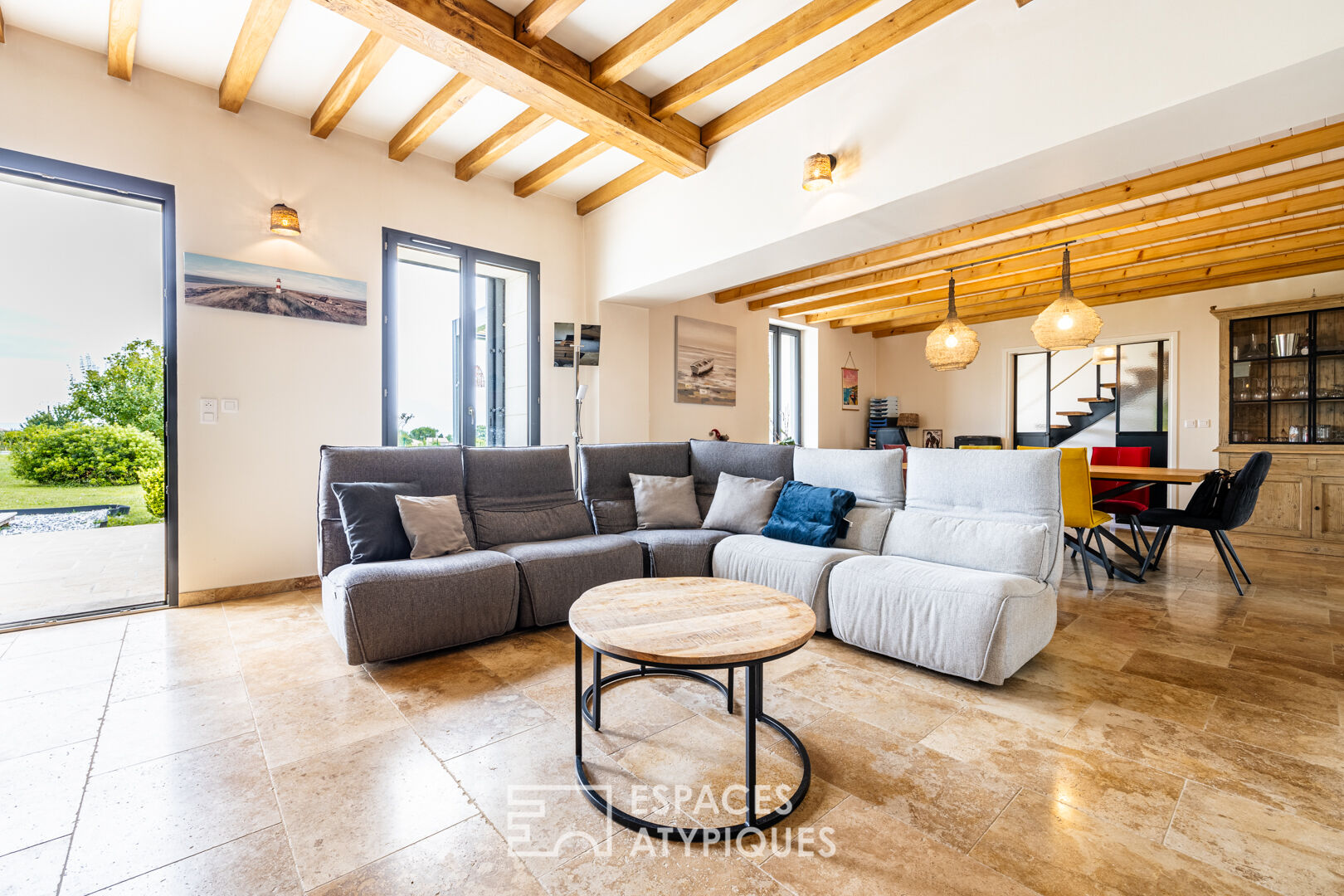 Propriété charentaise alliant charme et confort