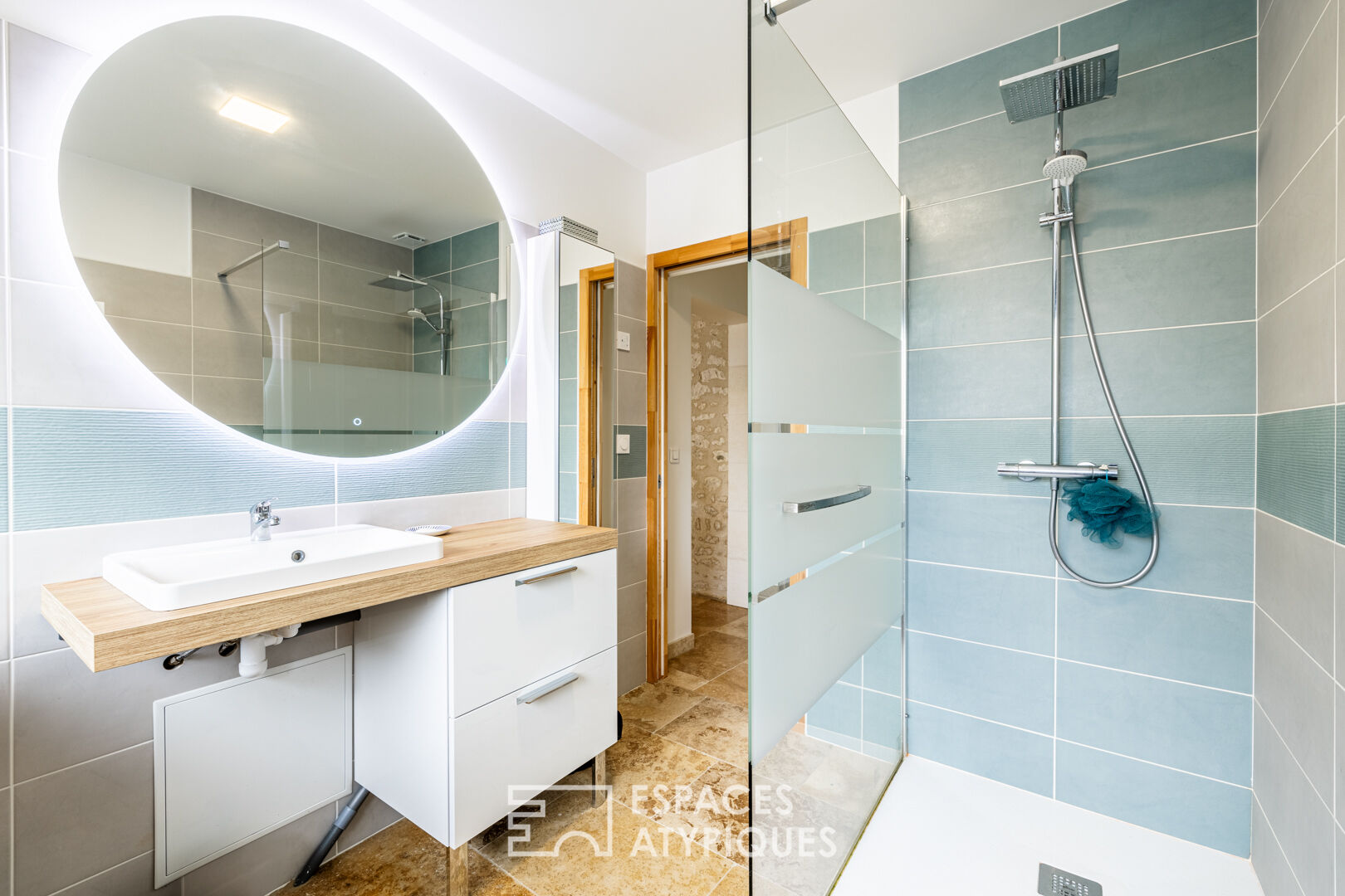 Propriété charentaise alliant charme et confort