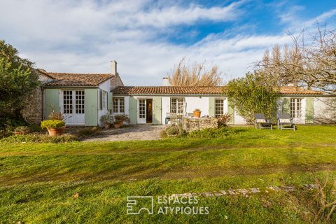 L&rsquo;âme d&rsquo;une maison Oléronaise au coeur d&rsquo;un vaste jardin préservé