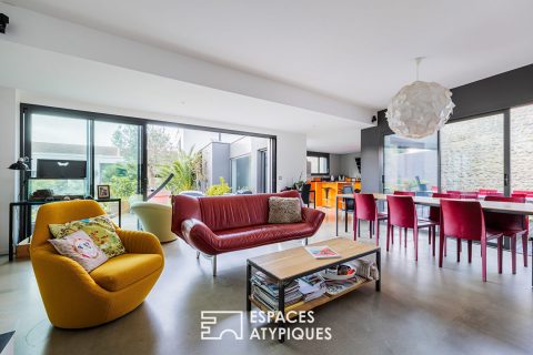 An urban oasis for this contemporary woman from La Rochelle