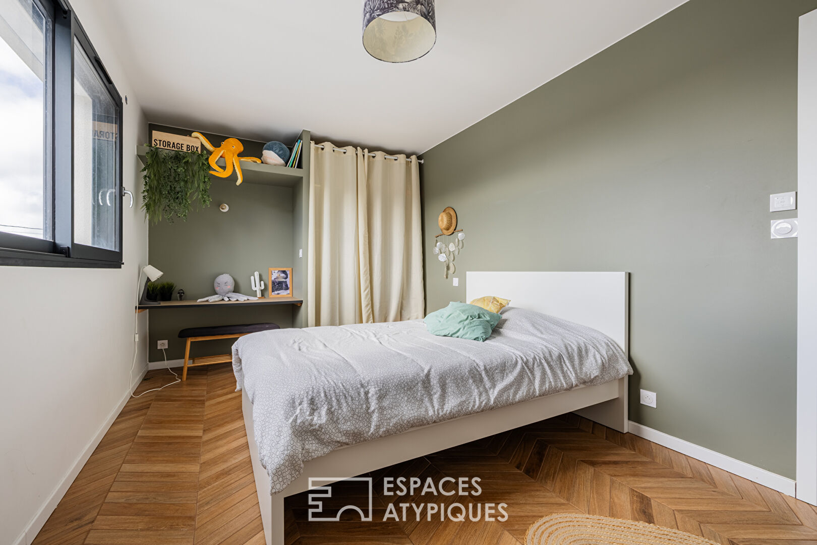 Maison d&rsquo;architecte solaire avec piscine