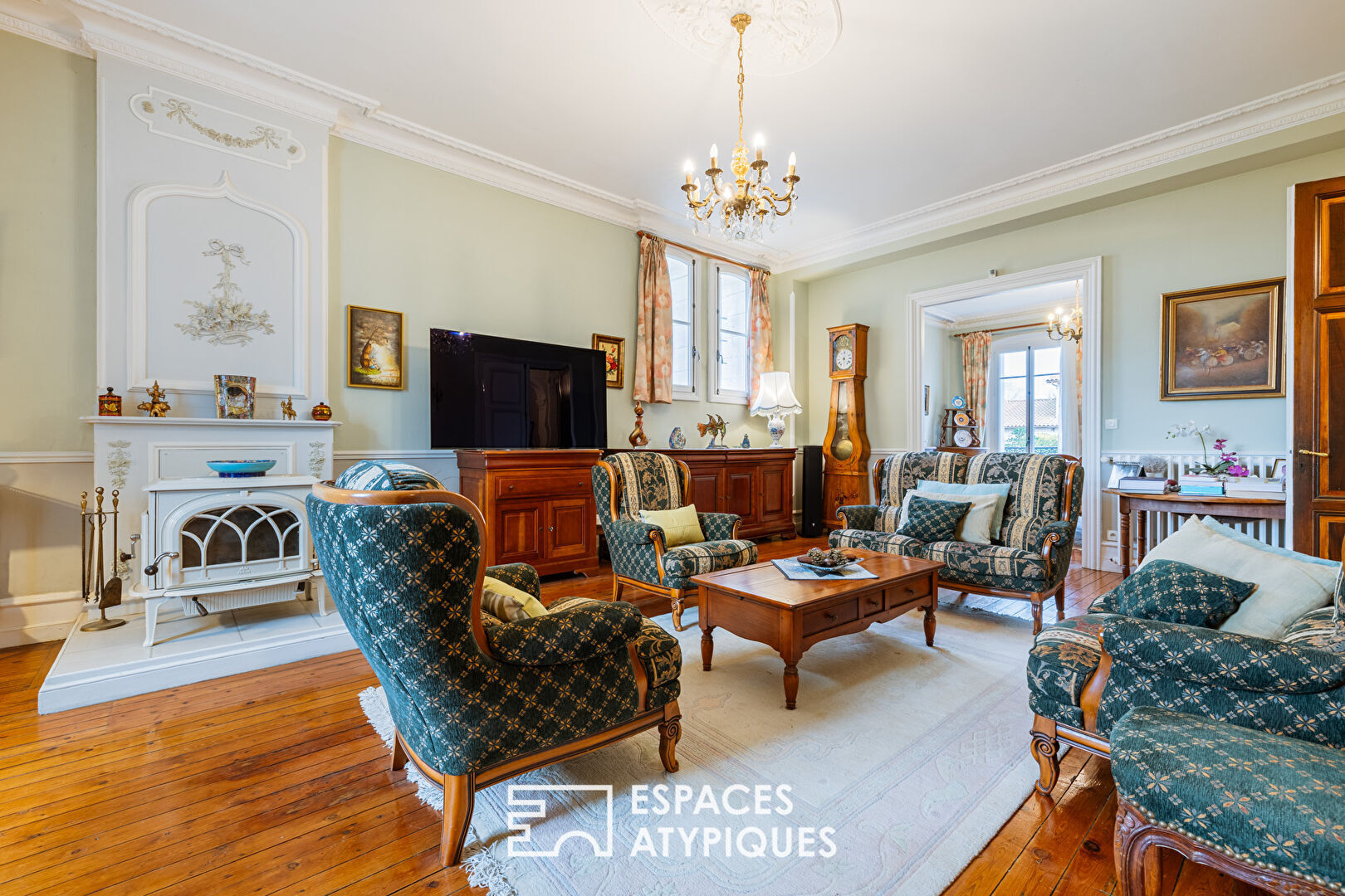 Majestueuse villa bourgeoise de 1891 entre art de vivre et patrimoine