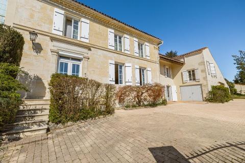 Maison de caractère avec piscine