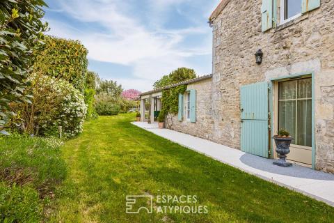 Charentaise au jardin paysagé aux portes de La Rochelle