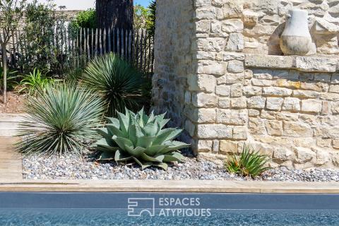 A property of character with exceptional size, a true haven of peace