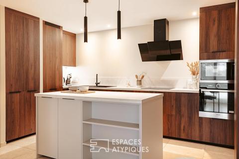 Luxury renovated apartment 300 meters from the Old Port