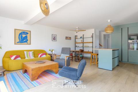 Maison contemporaine avec jardin et garage
