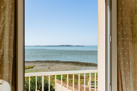 Maison avec vue sur les carrelets et l’Île Madame