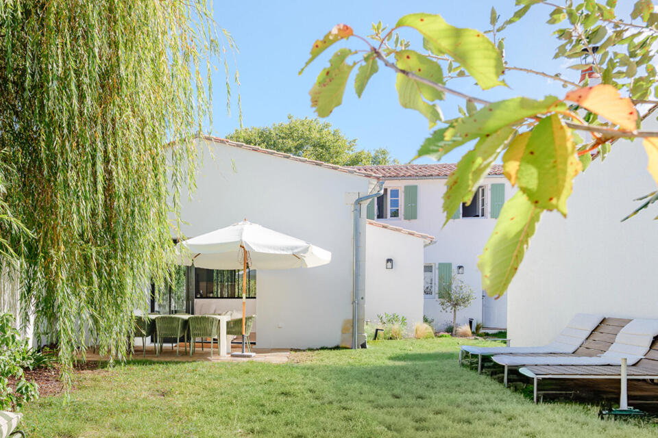 Rénovation aux prestations soignées en coeur de village