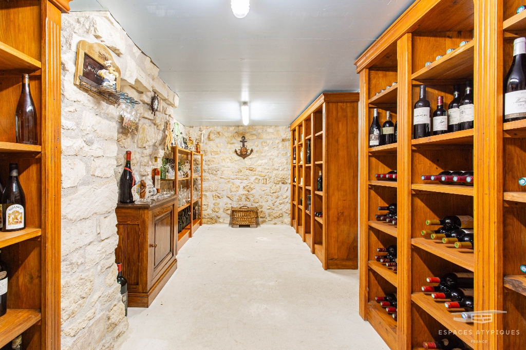 Prestigieuse Charentaise en deux logements