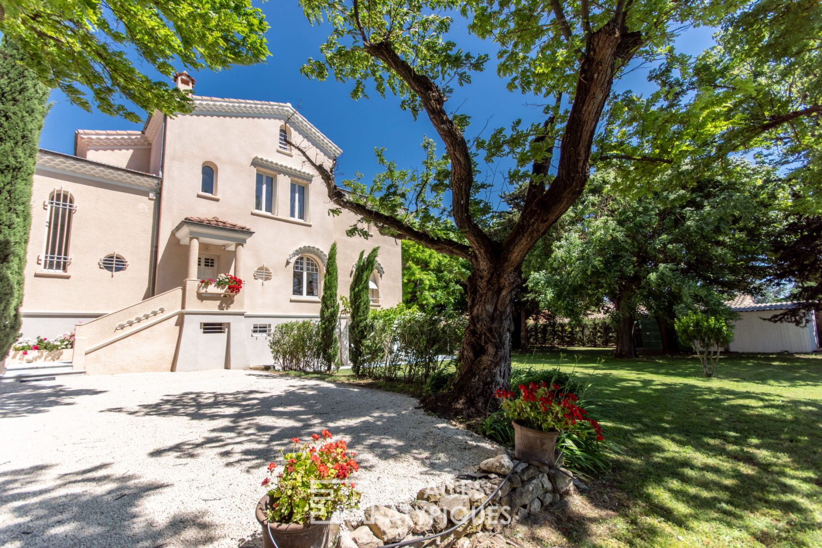 Maison de charme des années 50 revisitée