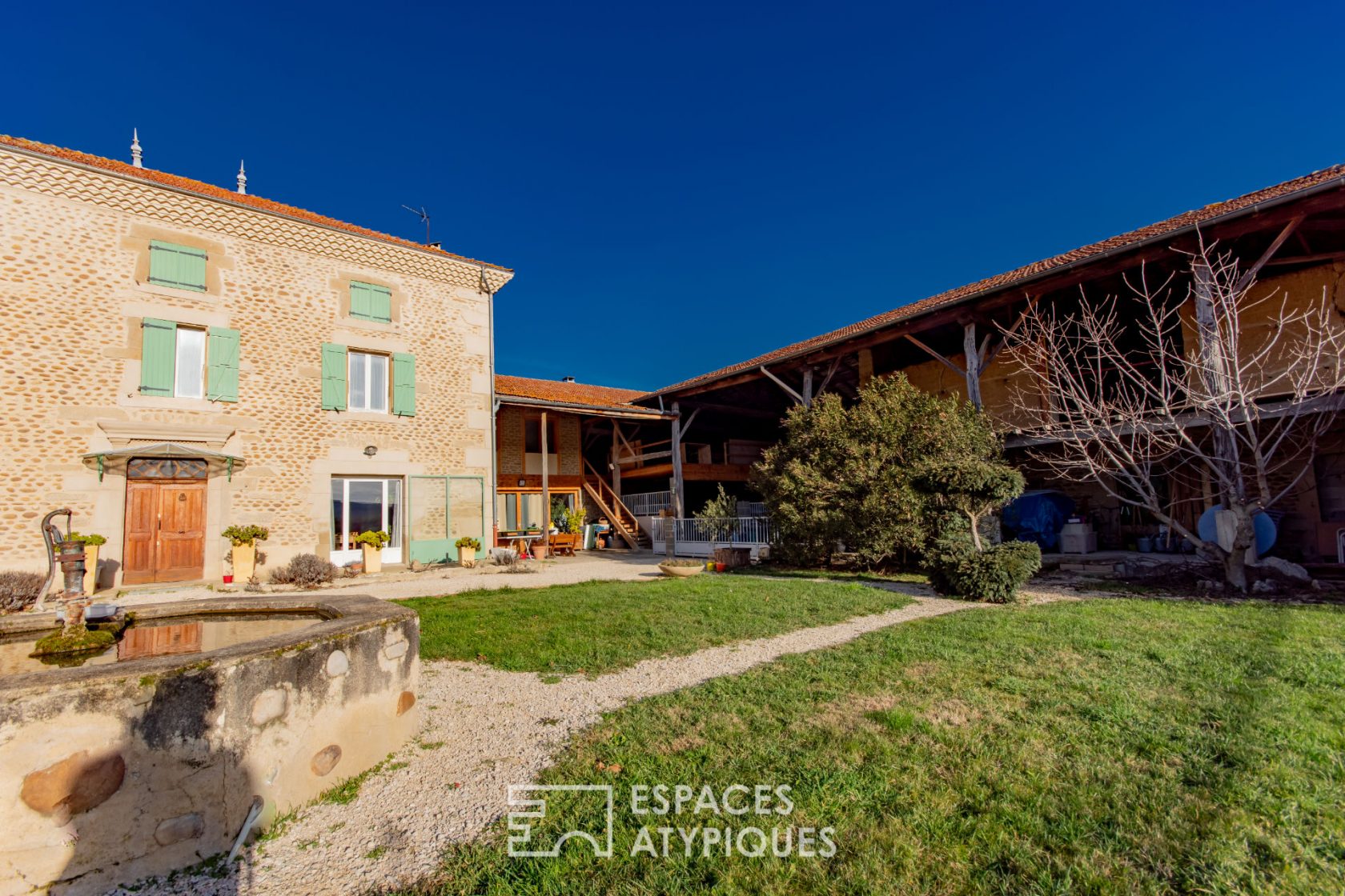 Propriété avec maison de maitre dauphinoise
