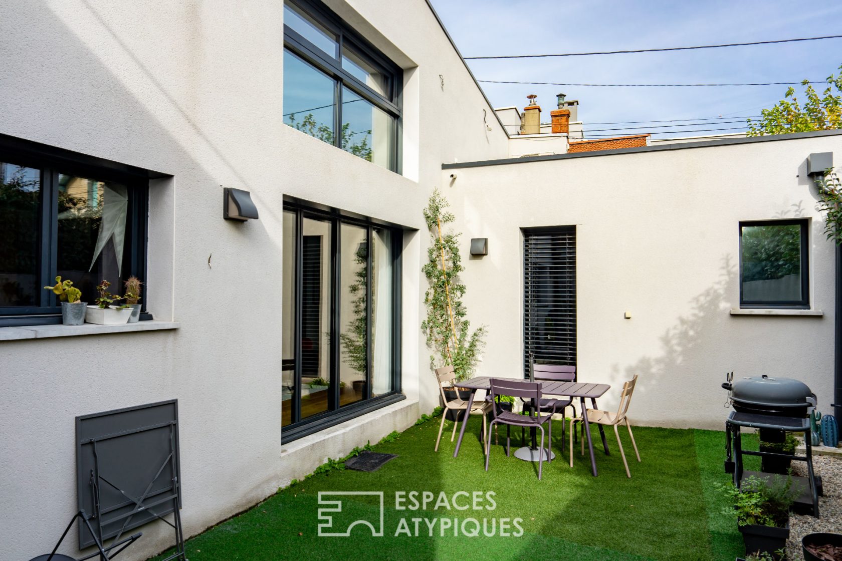 Maison rénovée esprit loft en coeur de ville