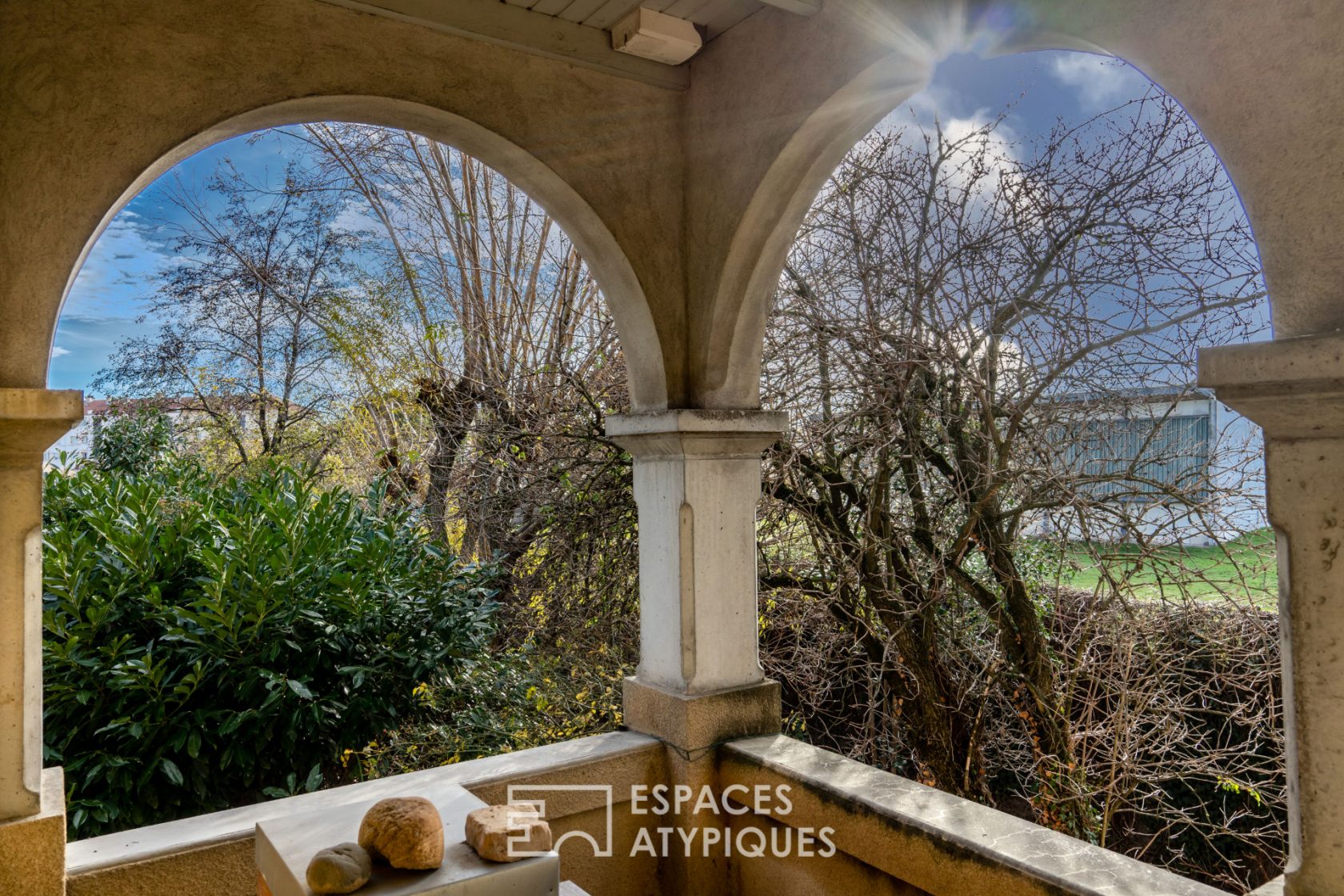 House with charm, tranquility and swimming pool in the center of Valencia