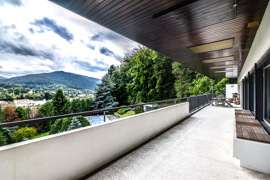 Modernist villa near Bresse