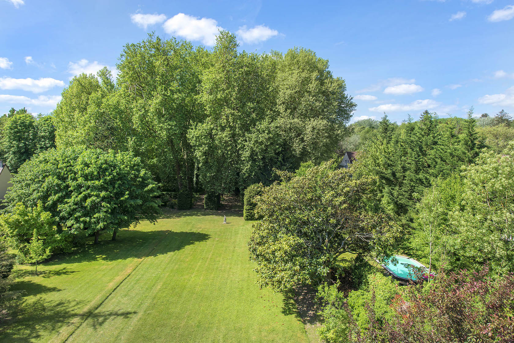 Grande maison bourgeoise avec jardin