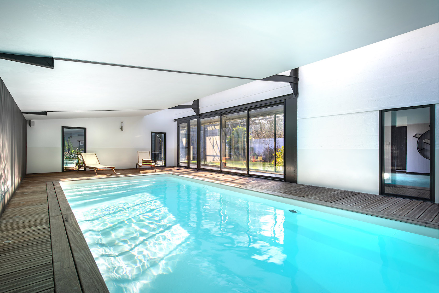 Loft with patio and pool