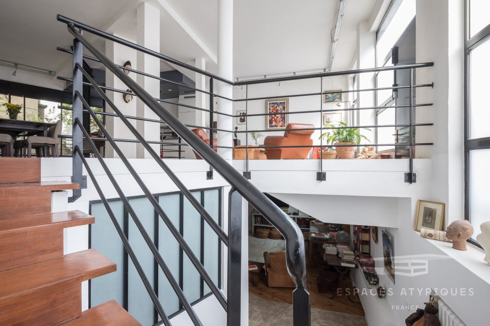M1651EP-espaces-atypiques-duplex-patio-végétalisé-butte-bergeyre-paris-19e-01