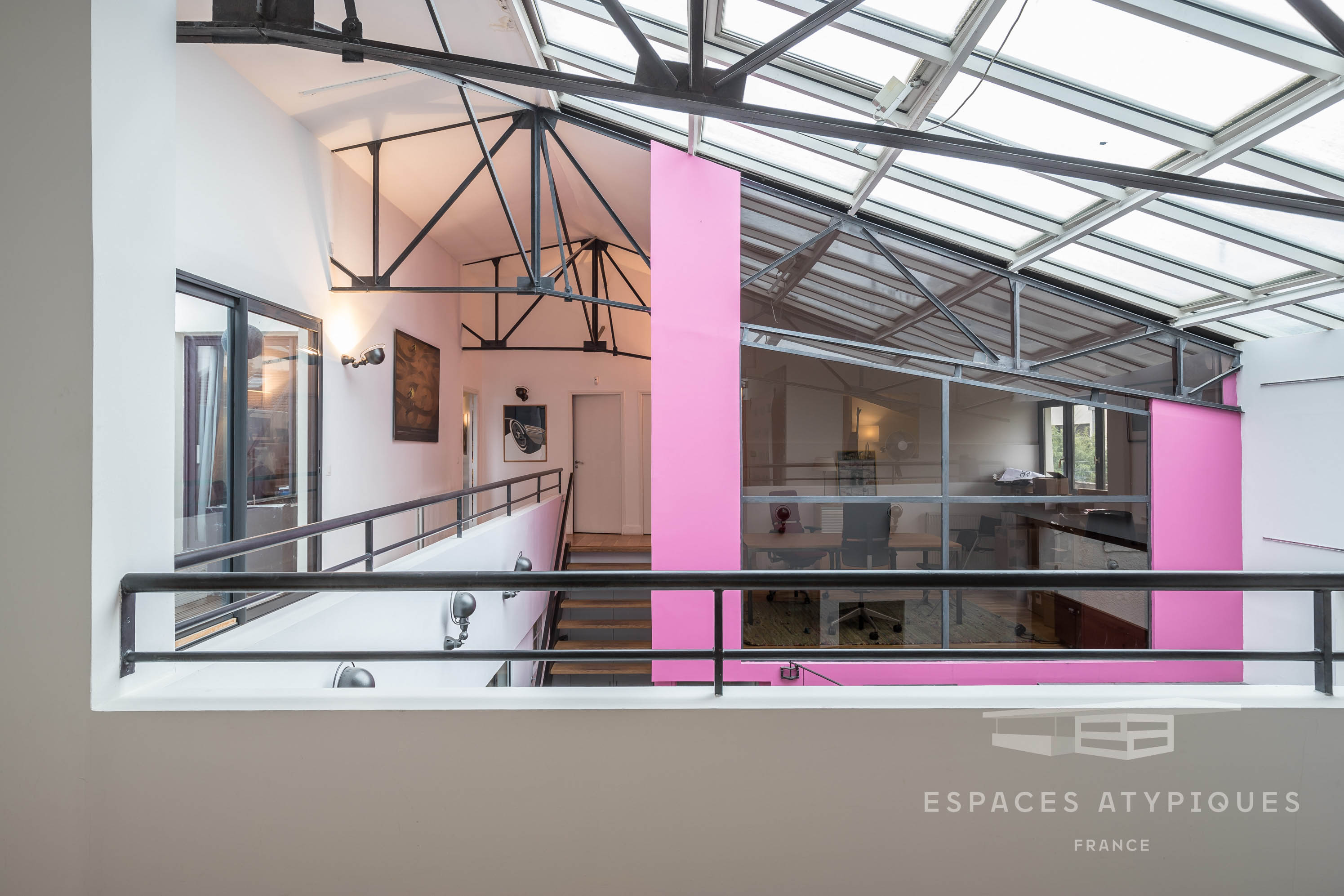 Family loft in an old hangar with roof terrace