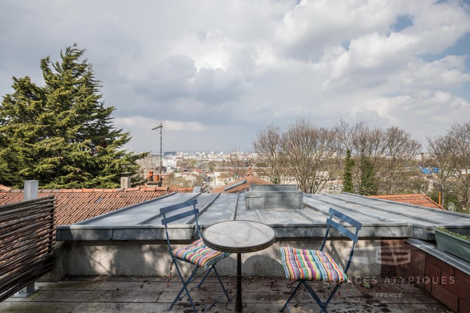 M1678EP-espaces-atypiques-maison-contemporaine-art-déco-05