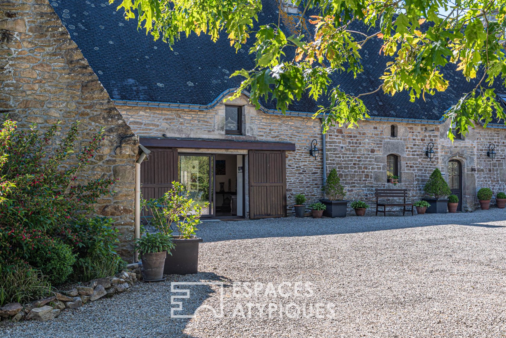 Longère à la rénovation prestigieuse
