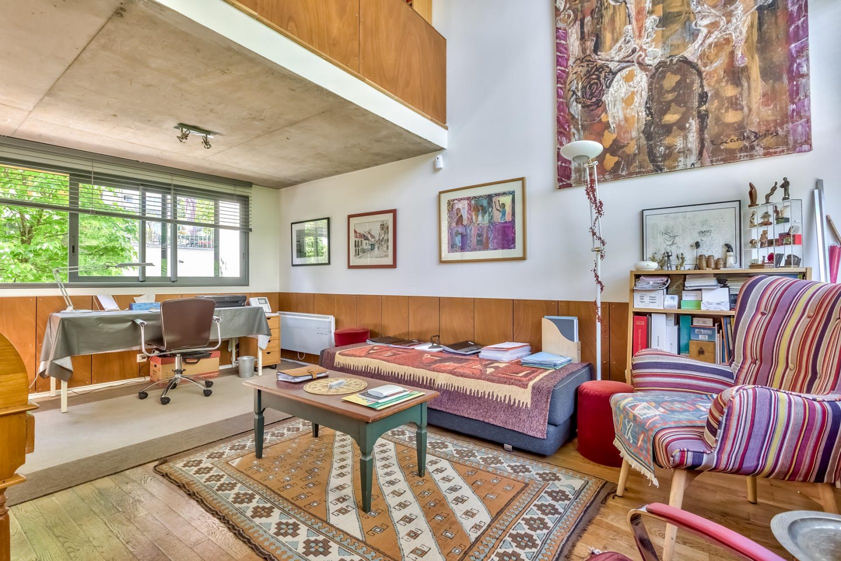 Maison contemporaine avec terrasses et atelier