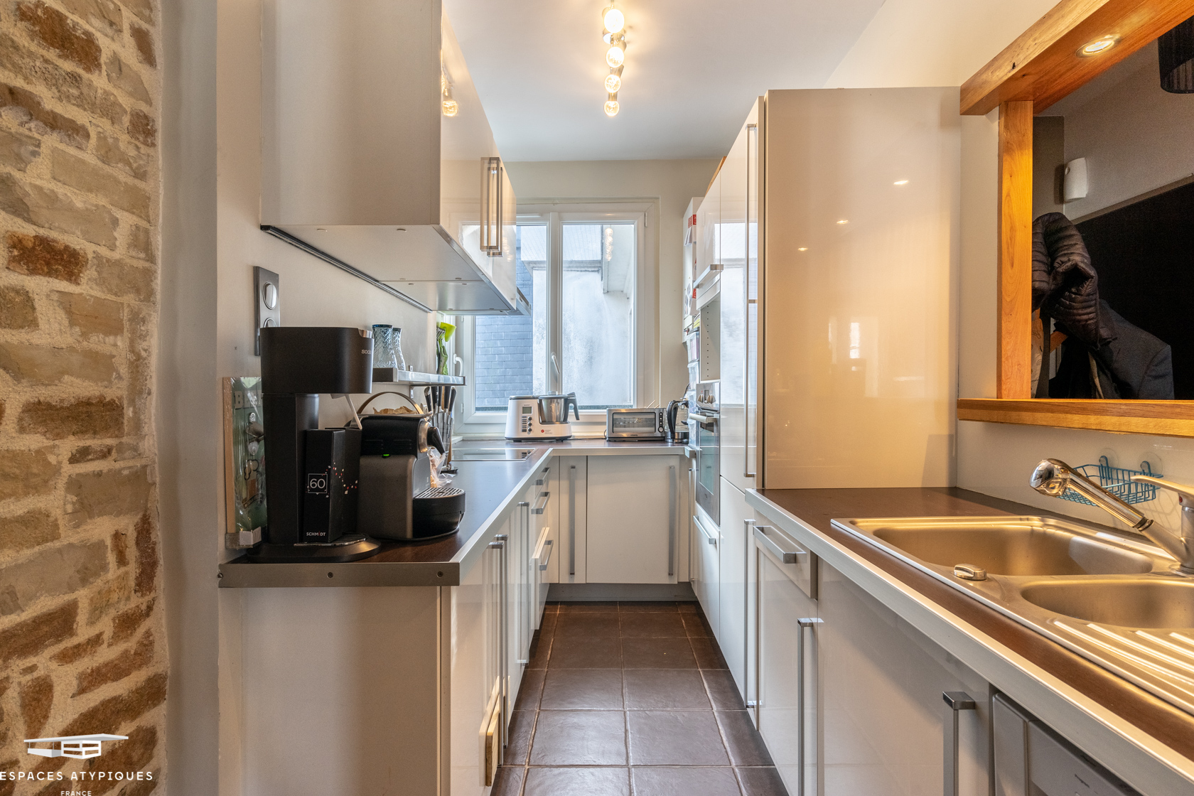 BEL APPARTEMENT EN HYPER-CENTRE
