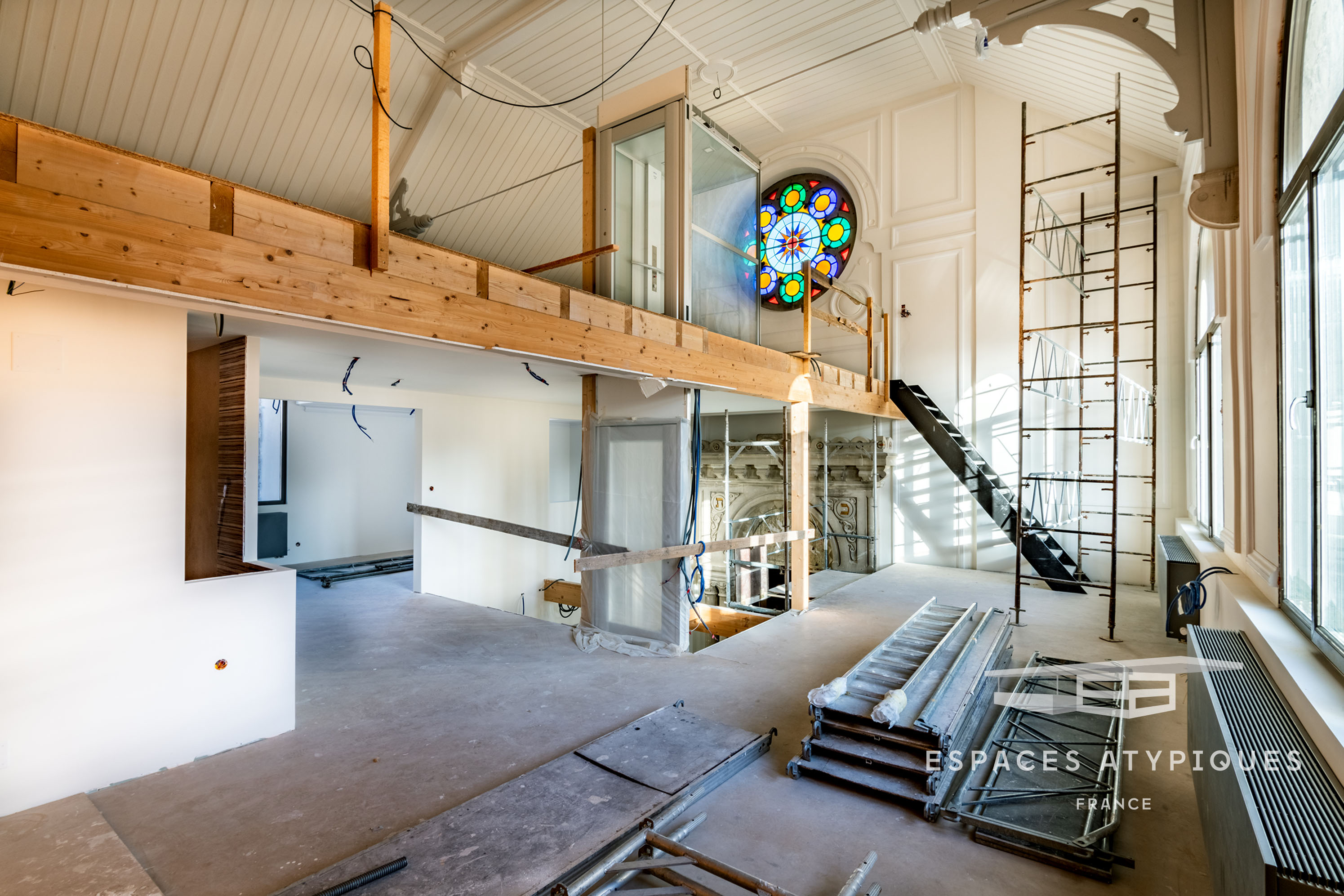 Loft XXL in a building steeped in history