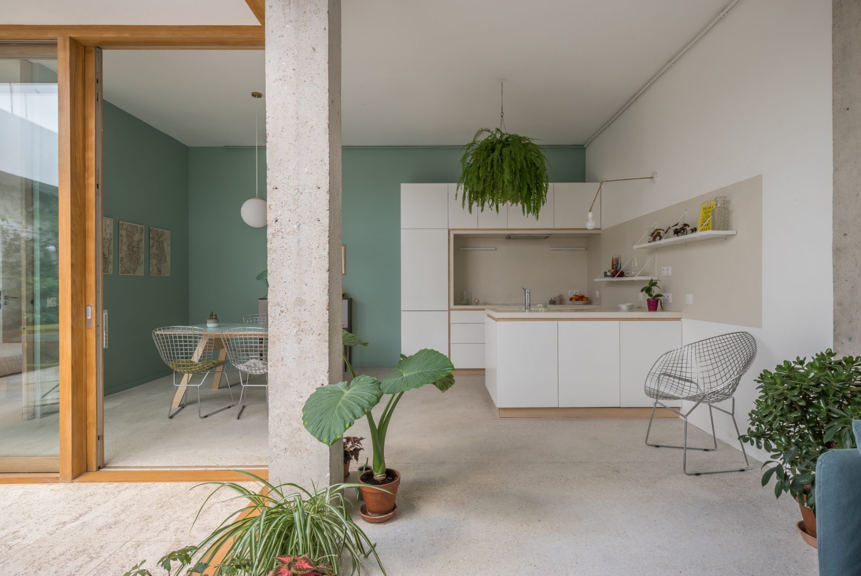 Loft-style architect duplex with patio and terrace