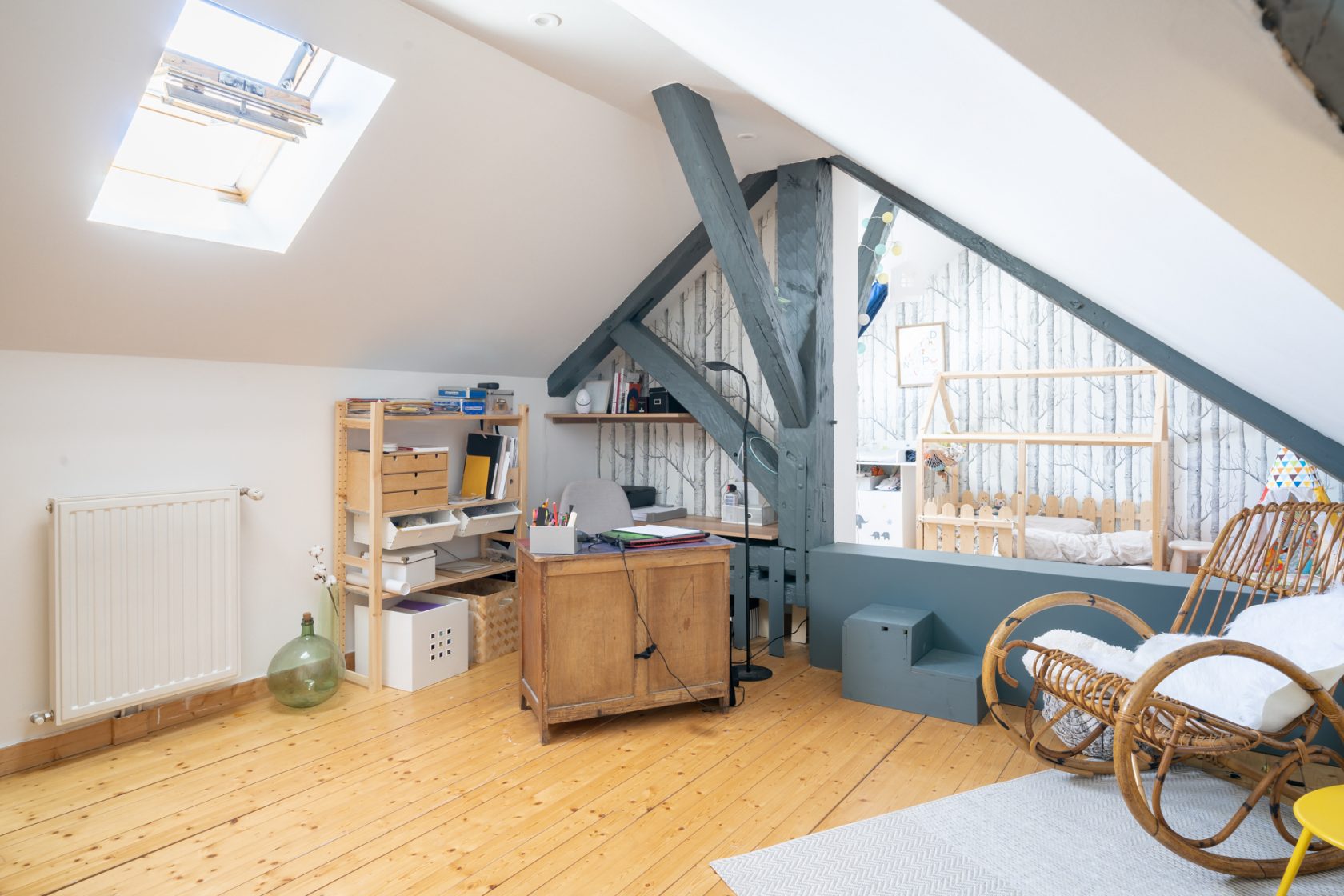 Duplex rénové en hypercentre – Exclusivité Espaces Atypiques Angers