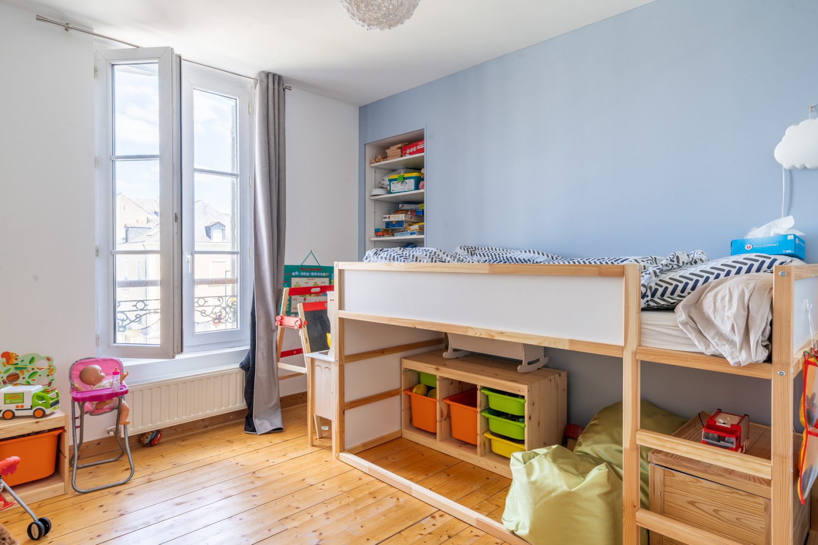 Duplex rénové en hypercentre – Exclusivité Espaces Atypiques Angers