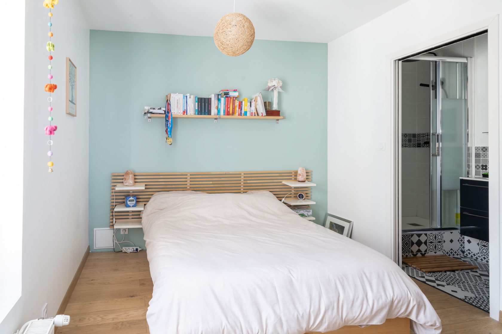 Duplex rénové en hypercentre – Exclusivité Espaces Atypiques Angers