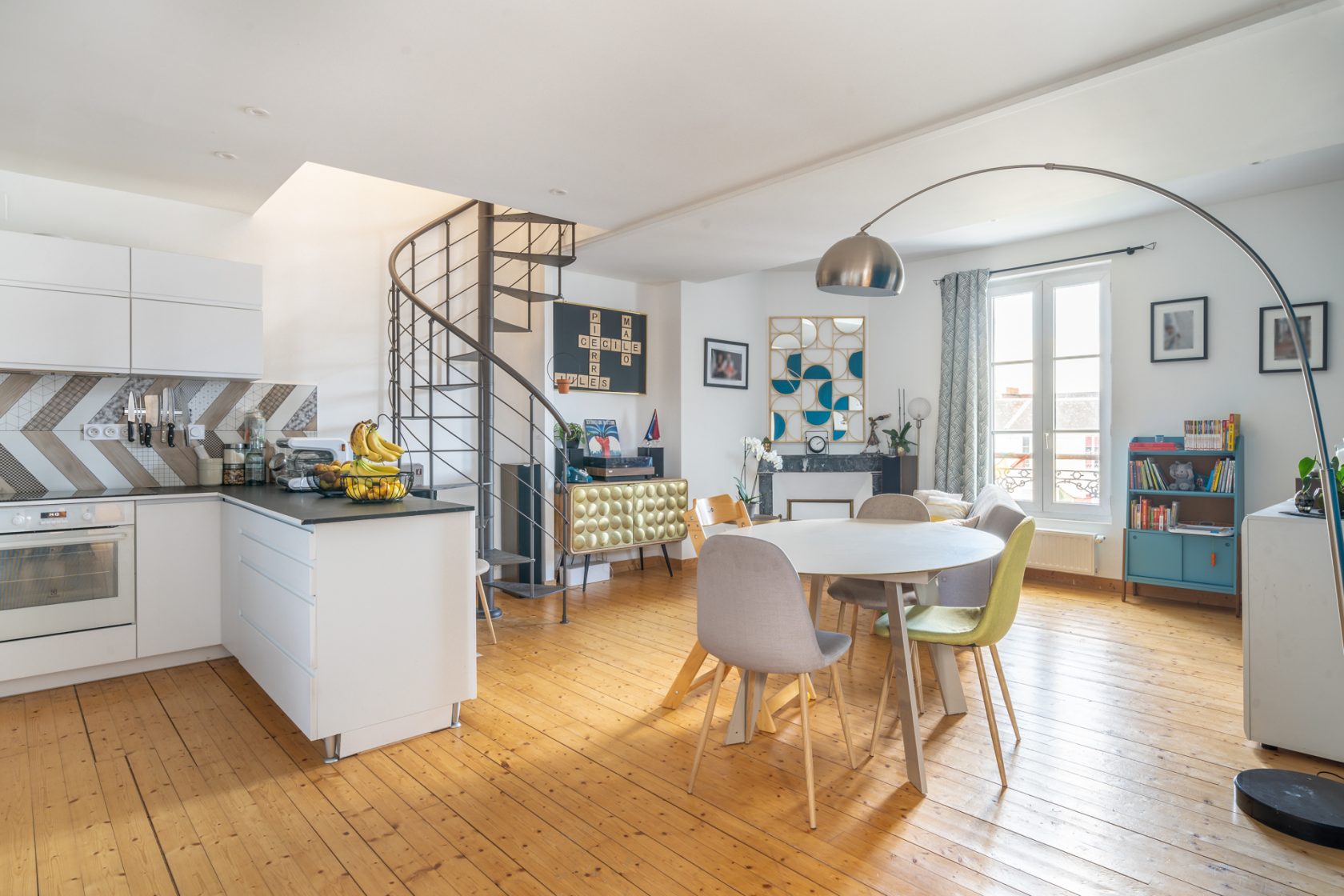 Duplex rénové en hypercentre – Exclusivité Espaces Atypiques Angers