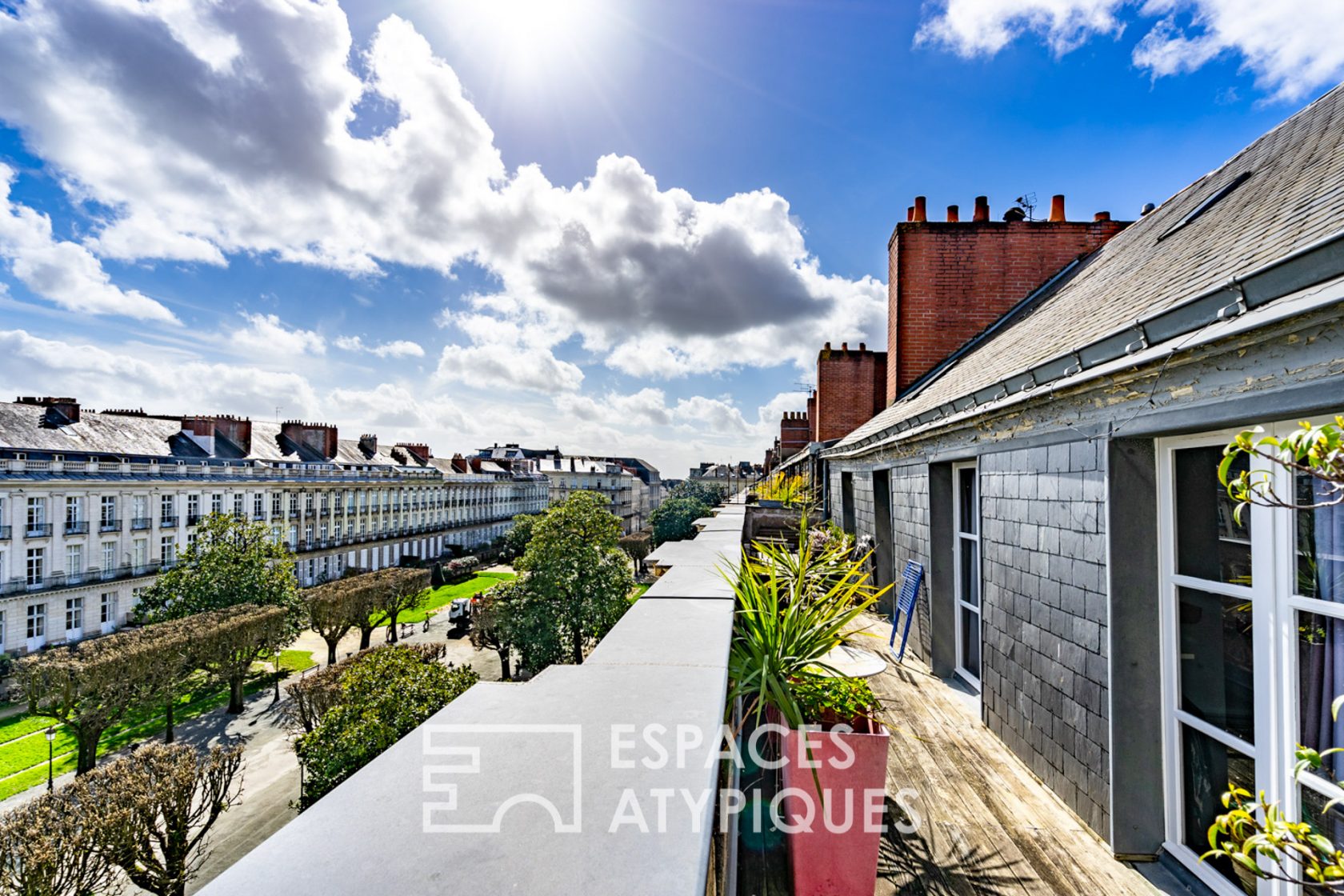 Appartement et sa terrasse sur Cours Cambronne