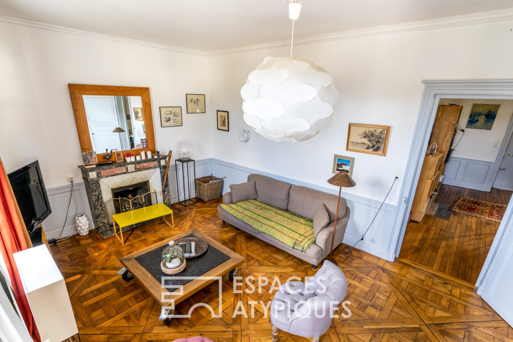 Appartement et sa terrasse sur Cours Cambronne