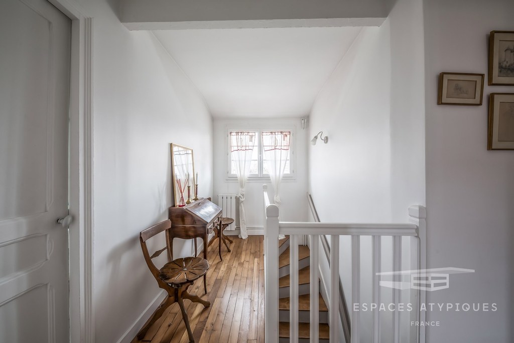 The timeless family home with architect extension