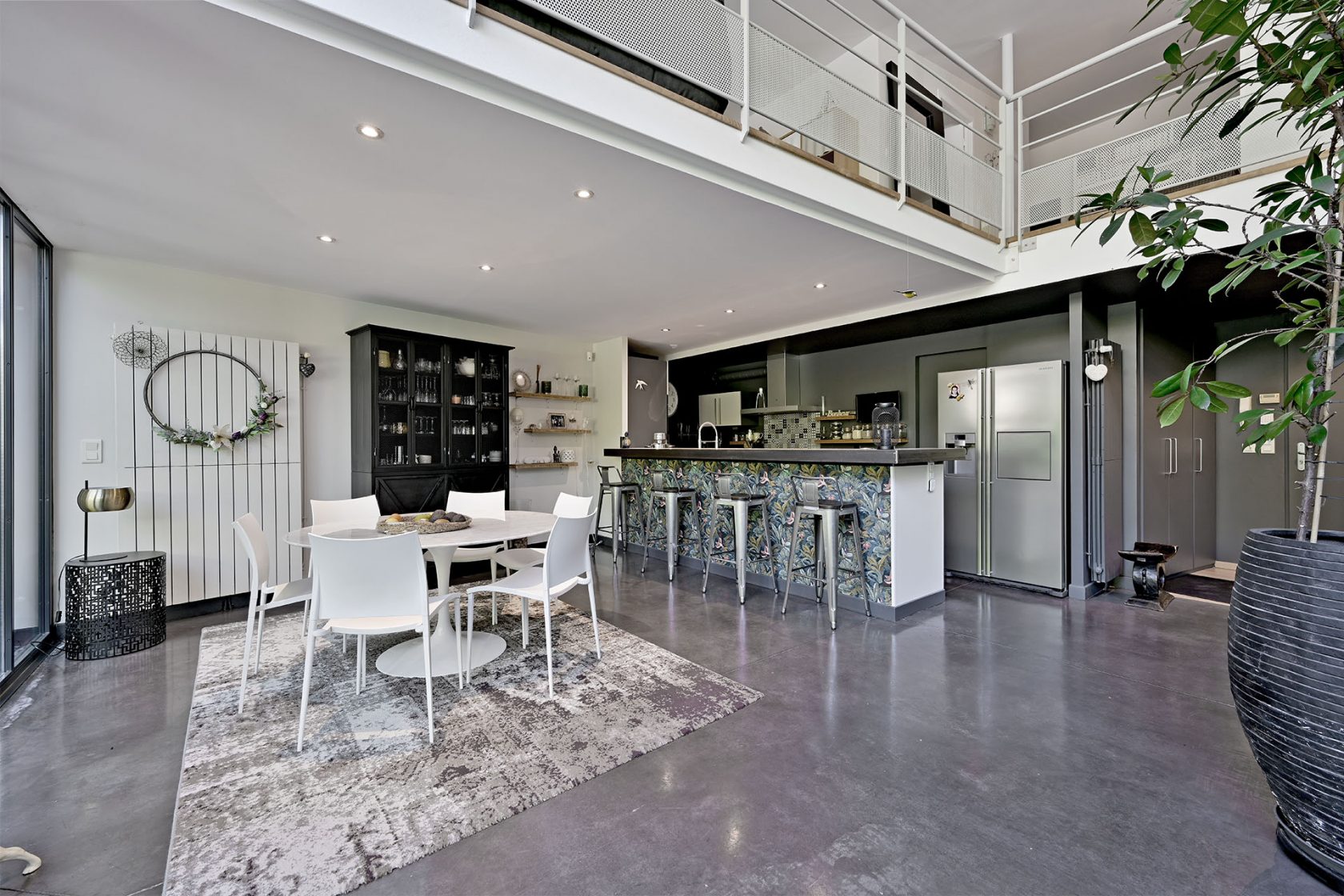 Bright loft with garden in the heart of the city