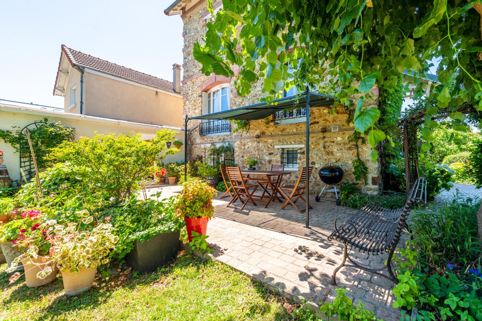 Maison de caractère avec jardin