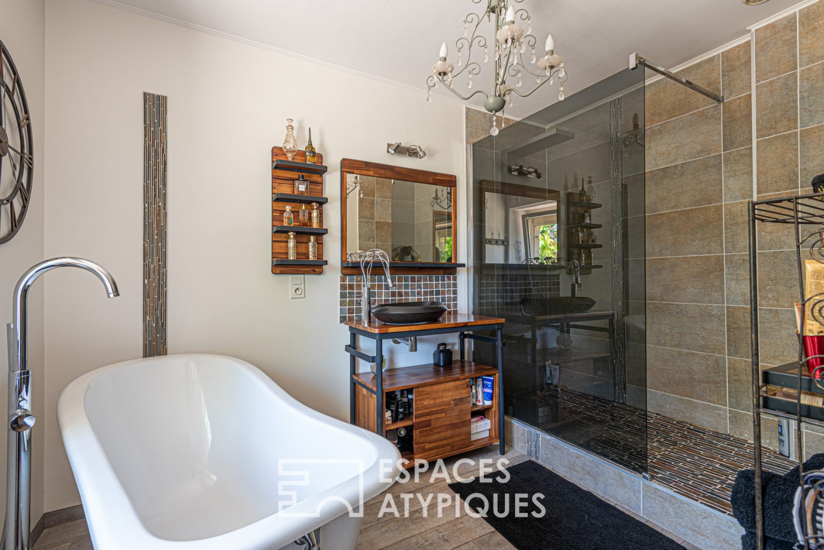 Propriété de charme du XIXème siècle en cœur de ville