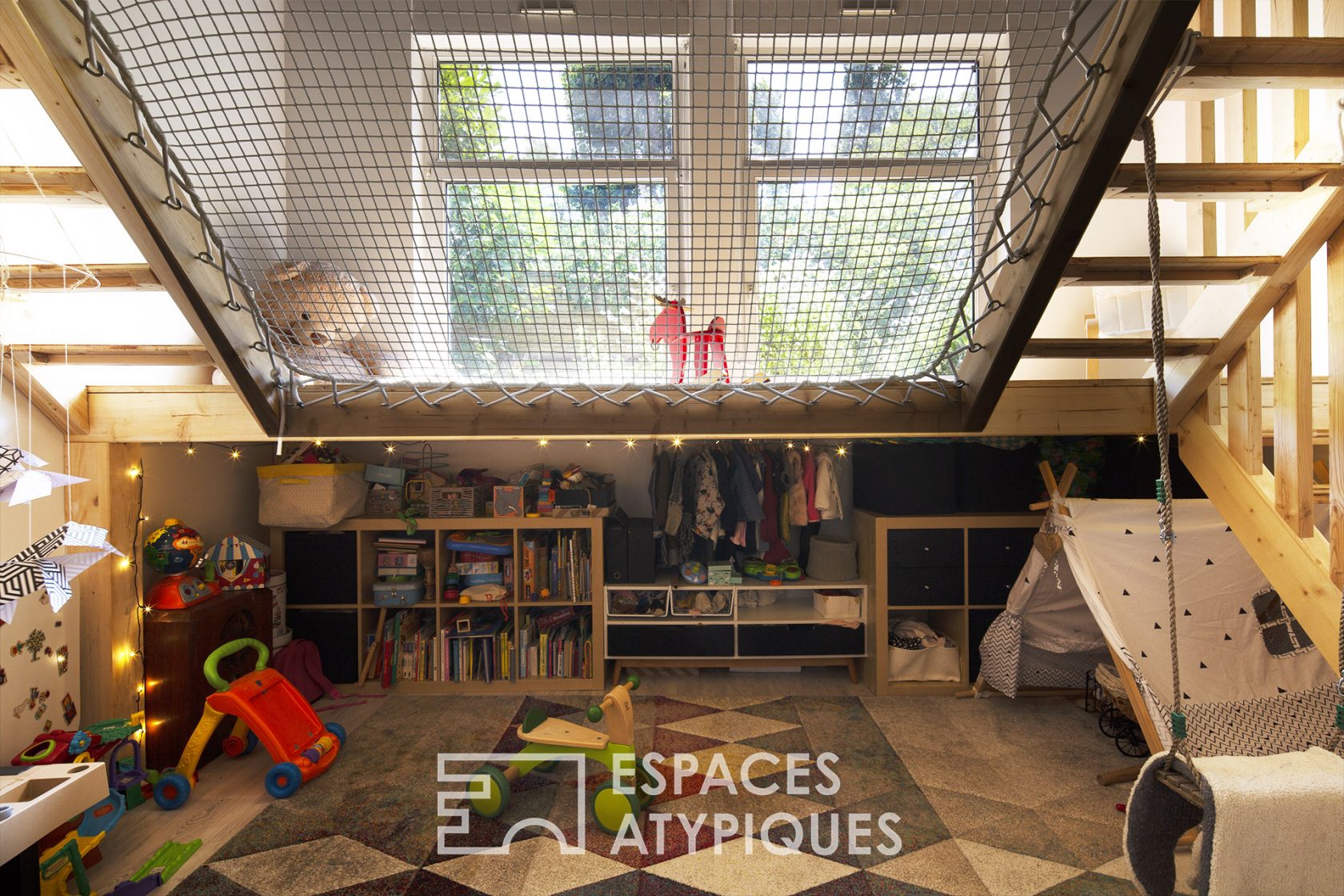 Loft in Krutenau neighborhood and its wooded terrace