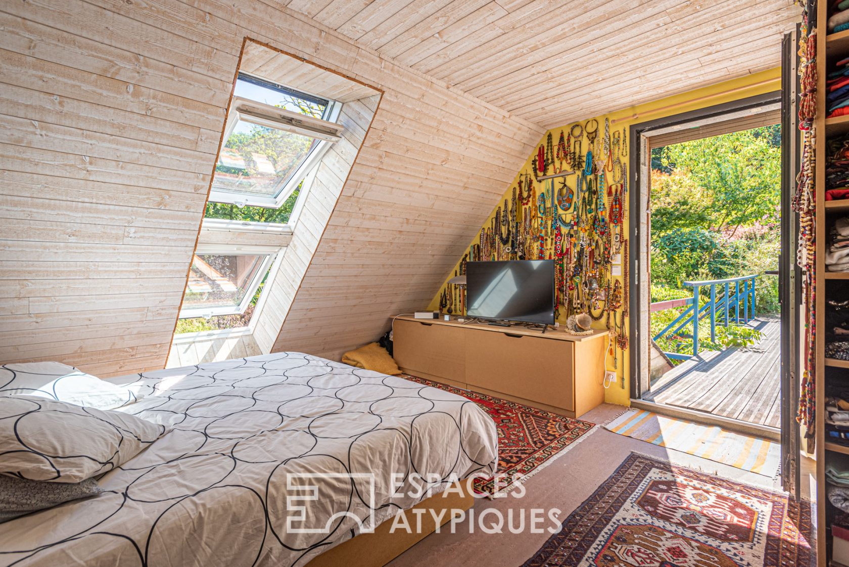 Maison loft et ses dépendances dans un parc enchanteur aux milles essences